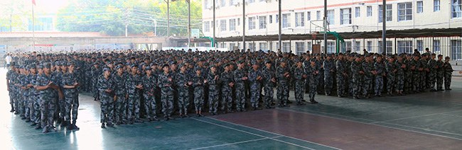 1599004615784607.jpg 开学典礼暨军训动员大会现场.jpg