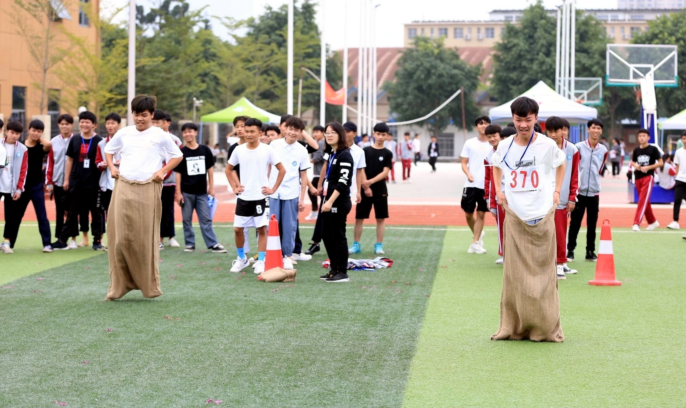 1605961409898560.jpg 1605961409898560.jpg