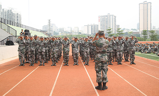 1663834812839191.jpg 4.第16连(2022级数控1、2班)展示军训成果.jpg