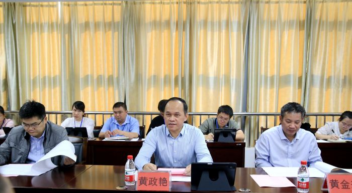 1698919796562552.jpg 2.黄政艳校长提出宝贵建议.jpg