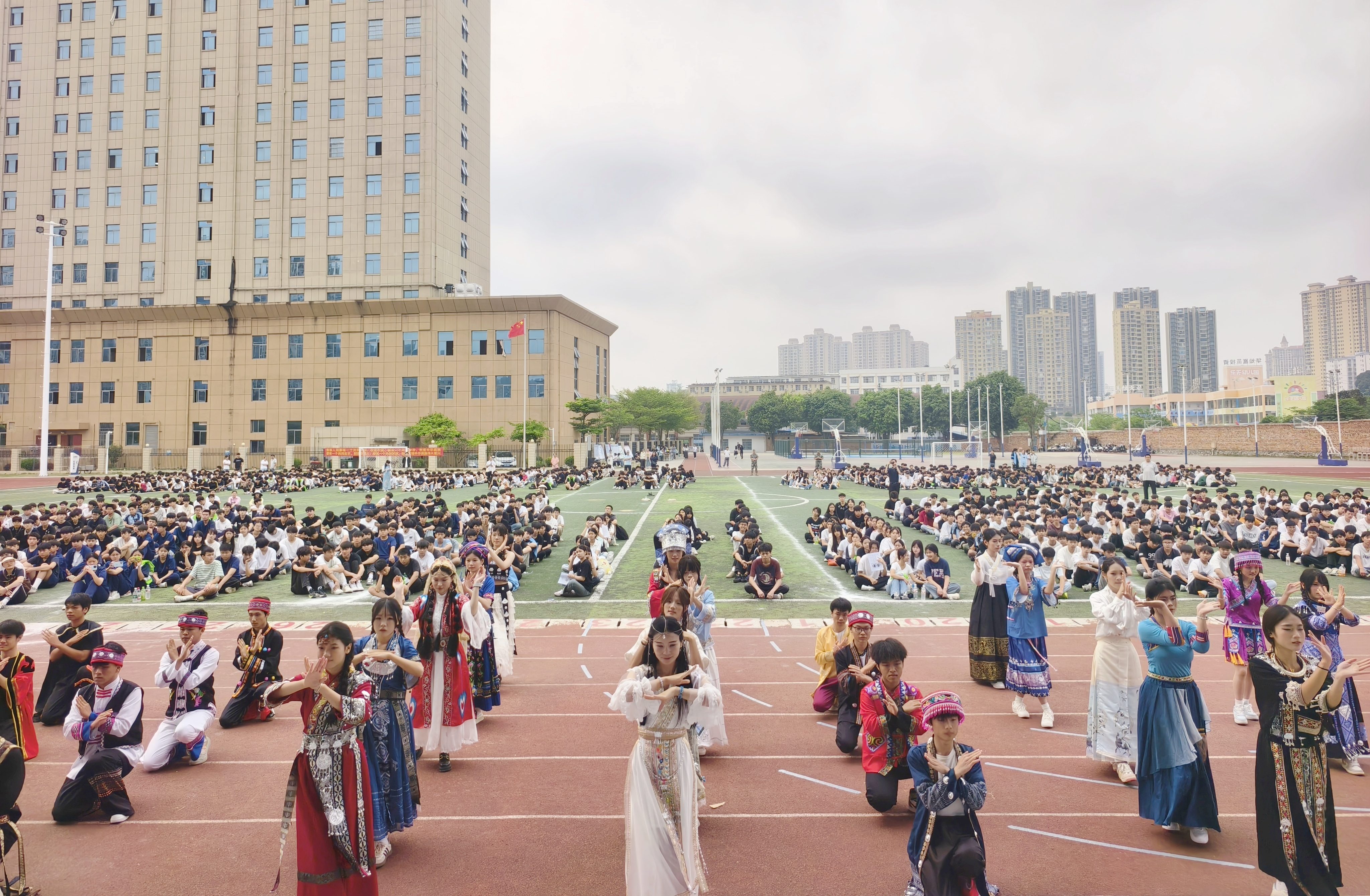 1776302274307033.jpg 1776302274307033.jpg