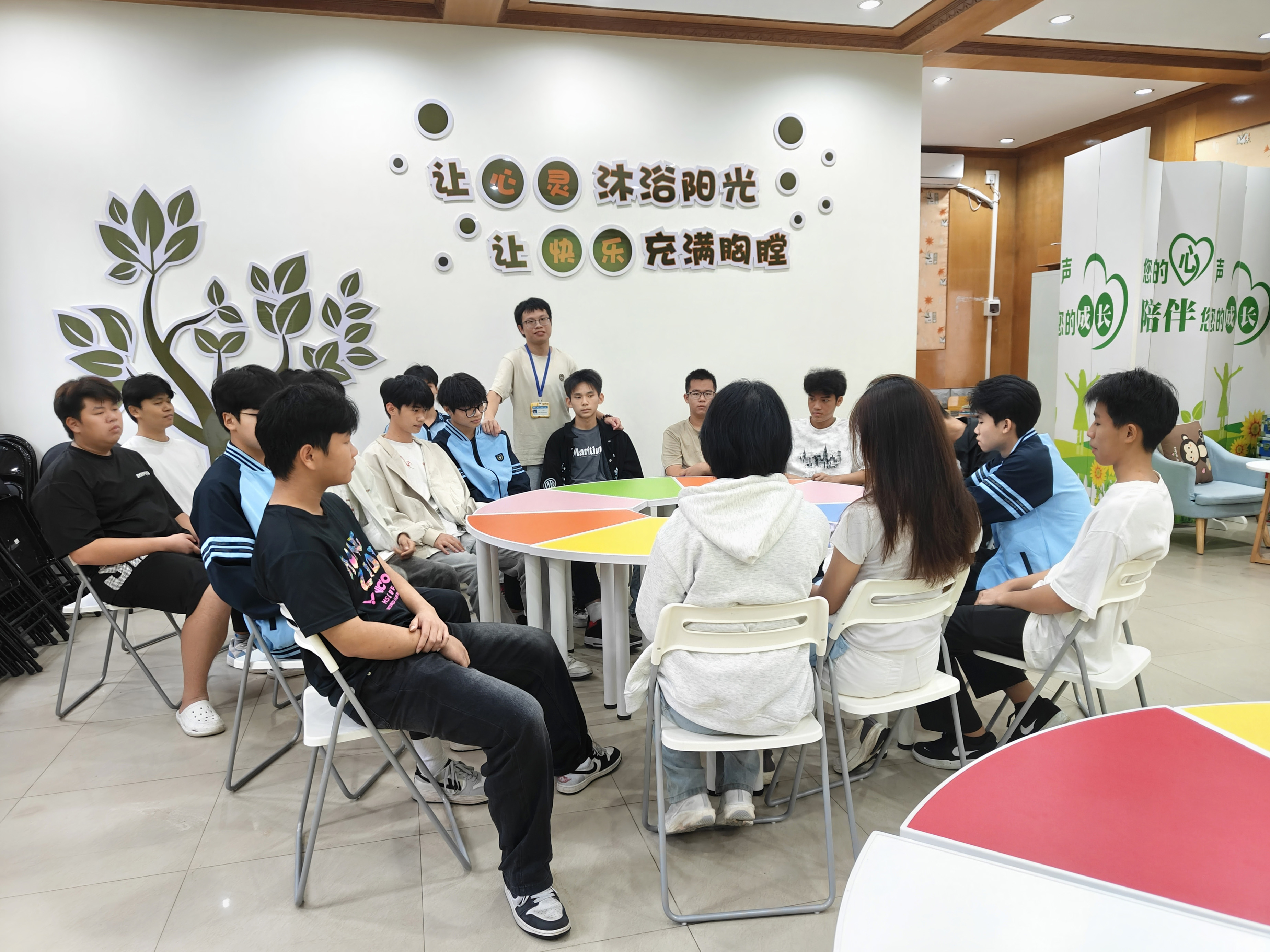 1762243719527294.jpg 1762243719527294.jpg