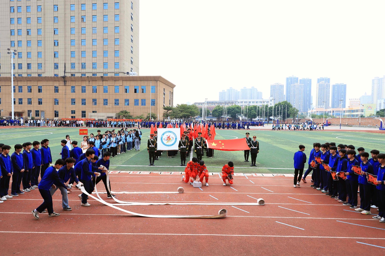 1763454322140875.jpg 1763454322140875.jpg